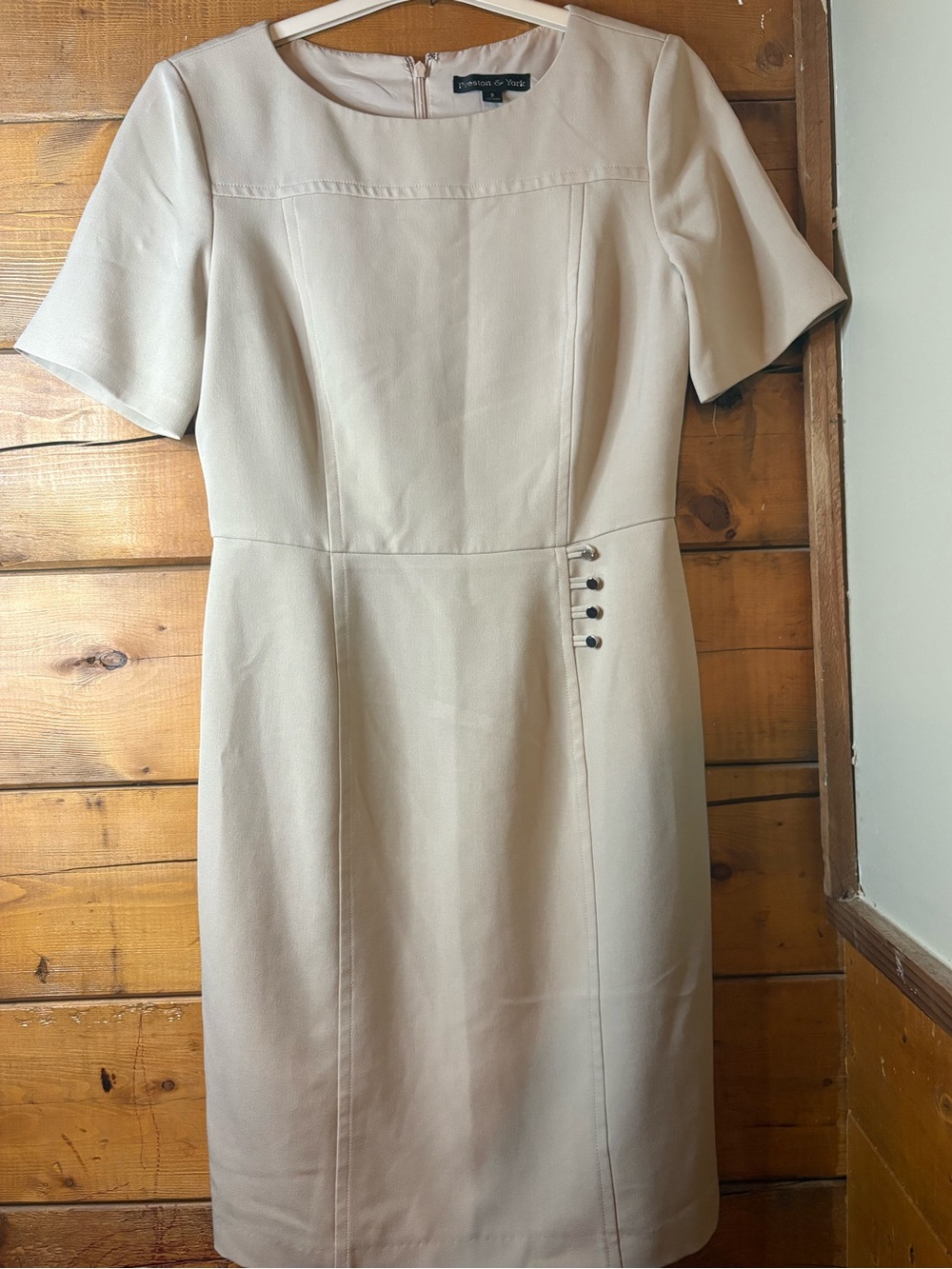 Preston & York Cream Short-Sleeve Sheath Dress size 8 office workwear